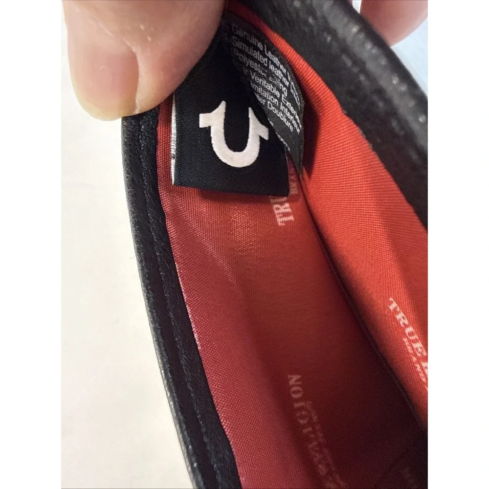 True Religion Men's Genuine Leather Black Bifold Wallet RFID Metal Logo.